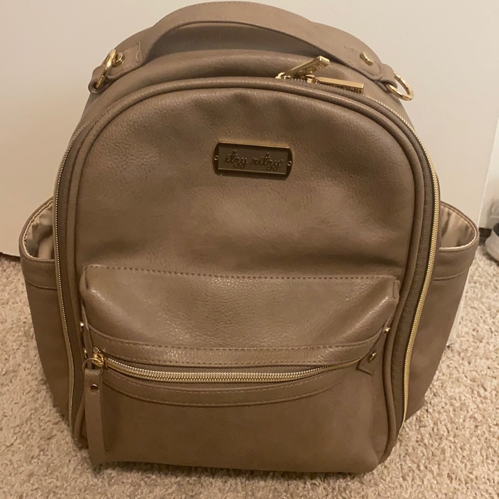 Itzy ritzy mini backpack